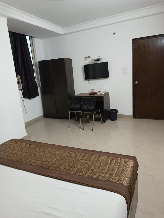 Hotel Airport Aditya Inn New Delhi Exterior photo